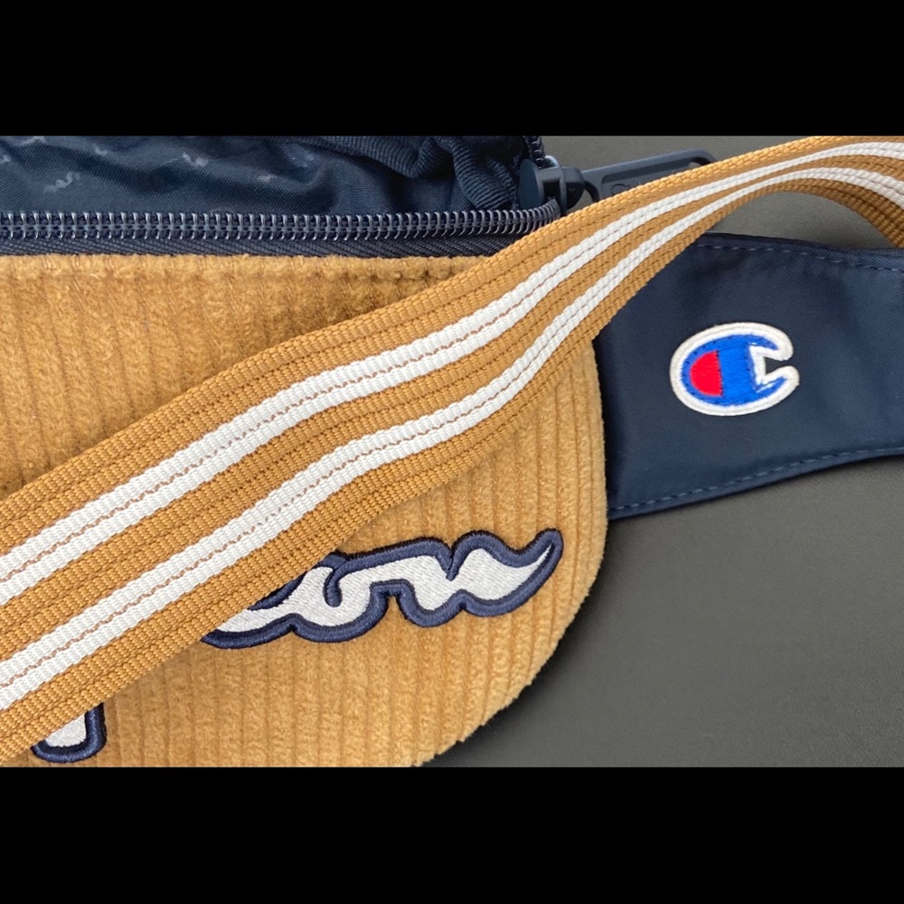 Champion fanny pack